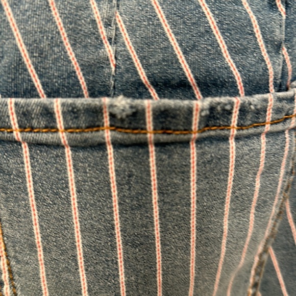 Code Bleu Cropped Jeans NWOT SIZE 16 - Picture 4 of 6